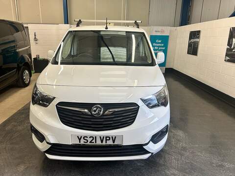 1.5 Turbo D 2300 Sportive Panel Van 4dr Diesel Manual L2 H1 Euro 6 (100 ps)