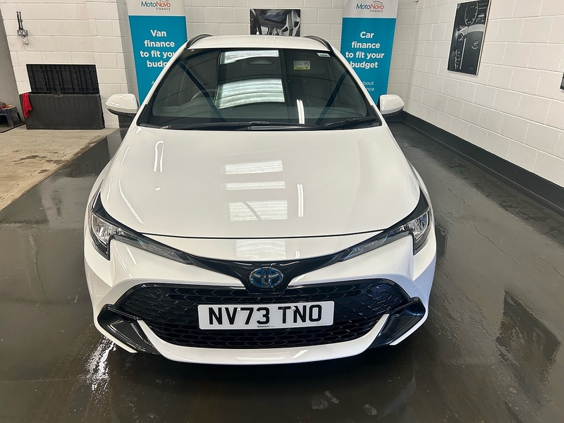 Toyota 1.8 VVT-h Car Derived Van 5dr Petrol Hybrid CVT Euro 6 (s/s) (140 ps)