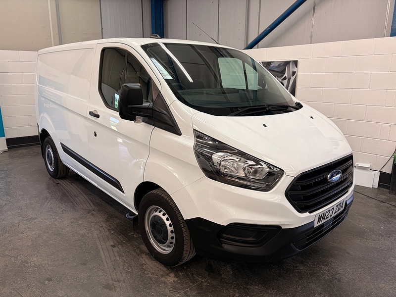 Ford 2.0 300 EcoBlue Leader Panel Van 5dr Diesel Manual L1 H1 Euro 6 (s/s) (105 ps)