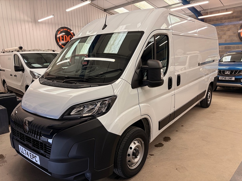 Peugeot 2.2 BlueHDi 335 Professional Panel Van 5dr Diesel Manual L3 H2 Euro 6 (s/s) (140 ps)