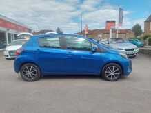 Toyota Yaris VVT-i Icon Tech 