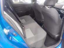 Toyota Yaris VVT-i Icon Tech 