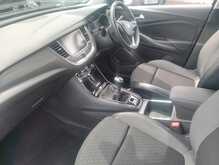 Vauxhall Grandland X Turbo D BlueInjection Sport Nav 