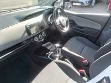 Toyota Yaris Dual VVT-i Icon 