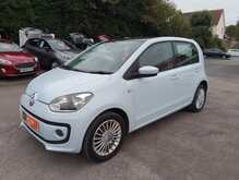 Volkswagen up! High up! 