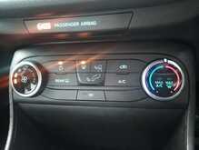 Ford Fiesta T EcoBoost ST-Line 