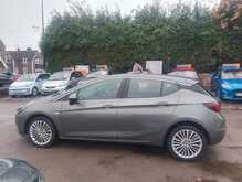 Vauxhall Astra i Turbo Elite Nav 