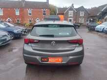 Vauxhall Astra i Turbo Elite Nav 