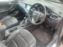 Vauxhall Astra i Turbo Elite Nav 