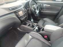 Nissan Qashqai DIG-T Tekna 