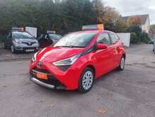 Toyota AYGO VVT-i x-play 