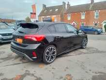 Ford Focus T EcoBoost ST-Line X 