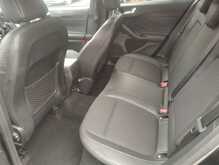 Ford Focus T EcoBoost ST-Line X 