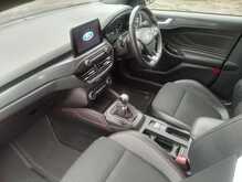 Ford Focus T EcoBoost ST-Line X 