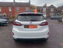 Ford Fiesta T EcoBoost MHEV Titanium Vignale 