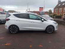 Ford Fiesta T EcoBoost MHEV Titanium Vignale 