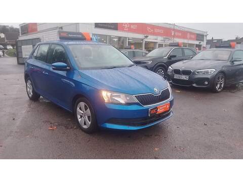 1.0 SE Hatchback 5dr Petrol Manual Euro 6 (s/s) (75 ps)