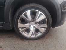 Peugeot 2008 PureTech Allure Premium 