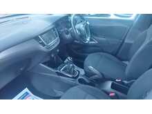 Vauxhall Crossland Design 