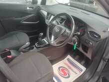 Vauxhall Crossland Design 