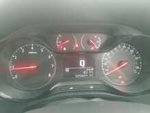 Vauxhall Crossland Design 