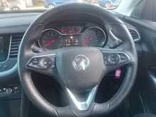 Vauxhall Grandland X Turbo D BlueInjection Elite Nav 