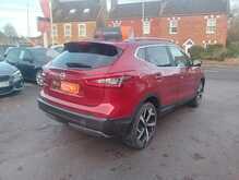 Nissan Qashqai DIG-T Tekna 