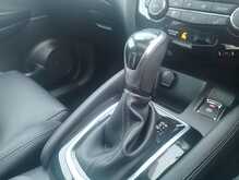 Nissan Qashqai DIG-T Tekna 