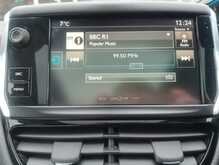 Peugeot 2008 PureTech Allure 