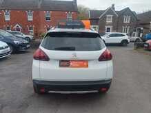 Peugeot 2008 PureTech Allure Premium 