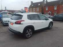 Peugeot 2008 PureTech Allure Premium 