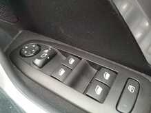 Peugeot 2008 PureTech Allure Premium 