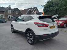 Nissan Qashqai DIG-T N-Connecta 