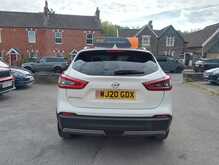 Nissan Qashqai DIG-T N-Connecta 
