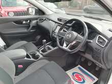 Nissan Qashqai DIG-T N-Connecta 