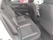 Nissan Qashqai DIG-T N-Connecta 