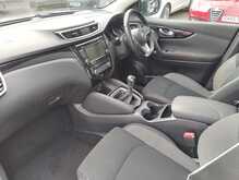 Nissan Qashqai DIG-T N-Connecta 