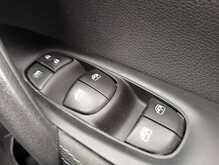Nissan Qashqai DIG-T N-Connecta 