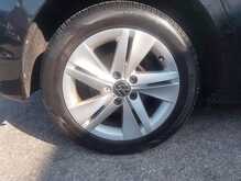 Volkswagen Golf TSI Life 
