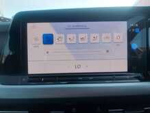 Volkswagen Golf TSI Life 