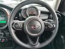 MINI Hatch Cooper 