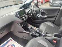 Peugeot 2008 PureTech Allure 