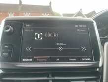 Peugeot 2008 PureTech Allure 