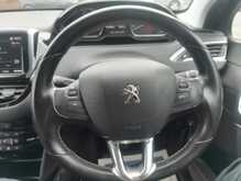 Peugeot 2008 PureTech Allure 