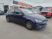 Volkswagen Golf TSI SE 