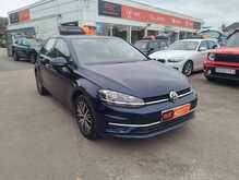 Volkswagen Golf TSI SE 