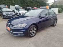 Volkswagen Golf TSI SE 