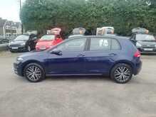 Volkswagen Golf TSI SE 
