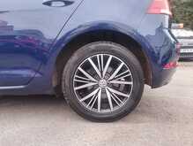 Volkswagen Golf TSI SE 