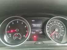 Volkswagen Golf TSI SE 